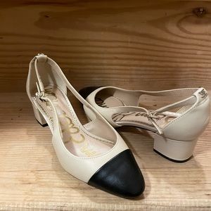 NWOT Sam Edelman Leah Cap Toe Pumps Sz 5.5